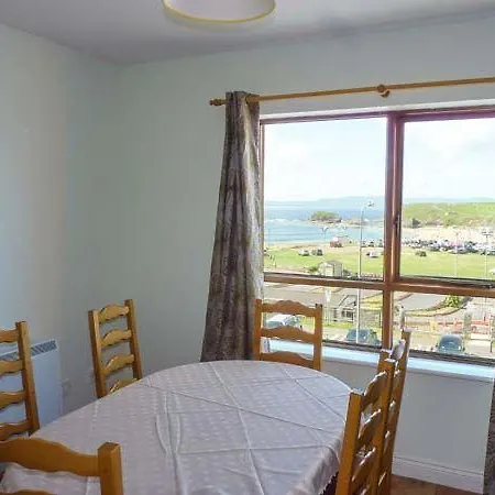 Atlantic Point Apartment